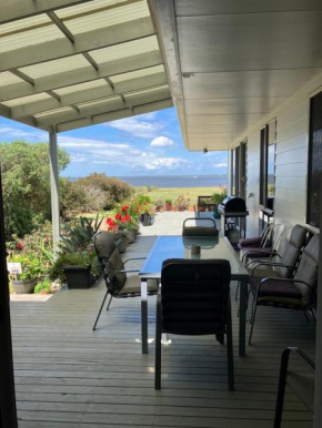 Eagle Bay Views, Eagle Point